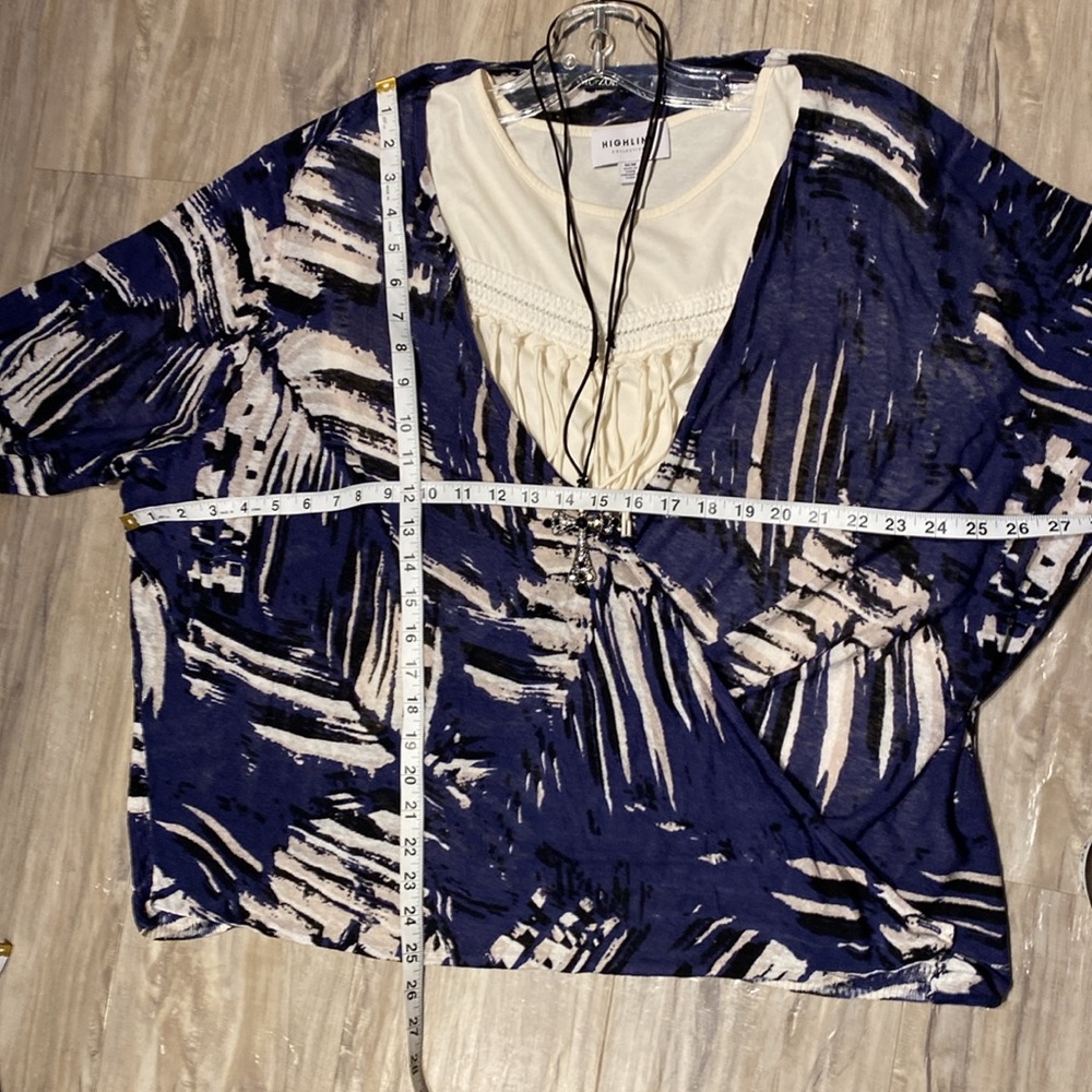 Anthropologie Blue and White Abstract Print Cardigan - Picture 11 of 11